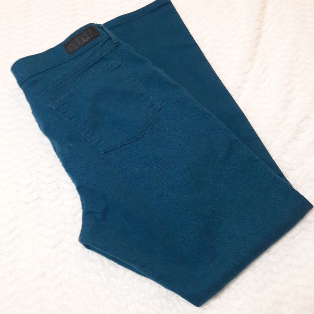 Levi's Denizen Totally Shaping Skinny Jeans